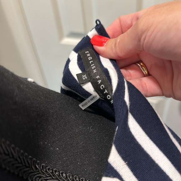 NWOT—XS English Factory Puff Sleeve Dress - Picture 3 of 4